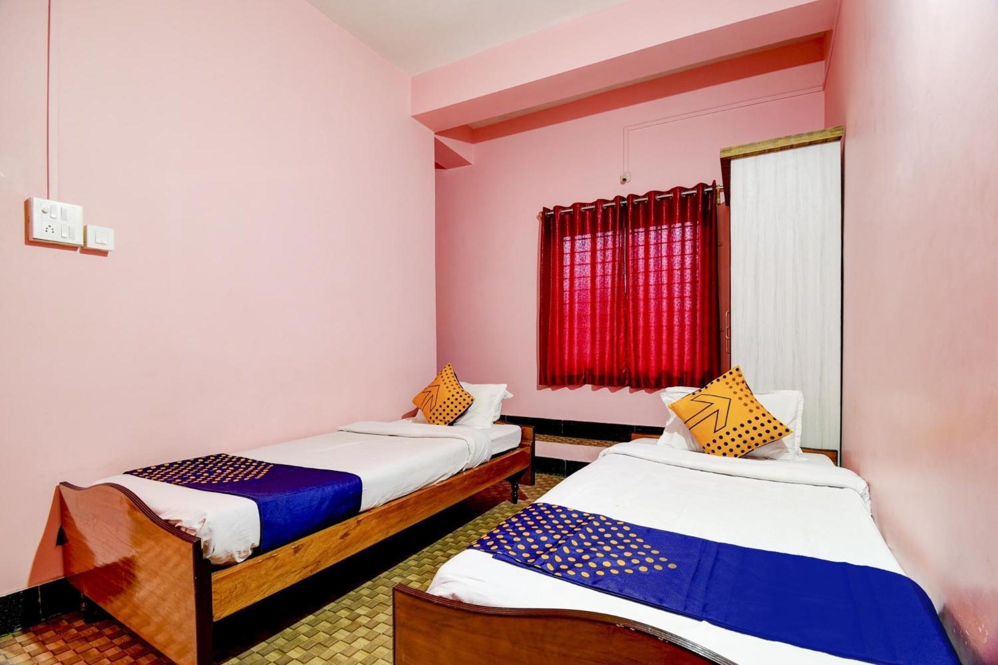 SPOT ON 80075 Hotel Nandini Dibrugarh Exterior foto