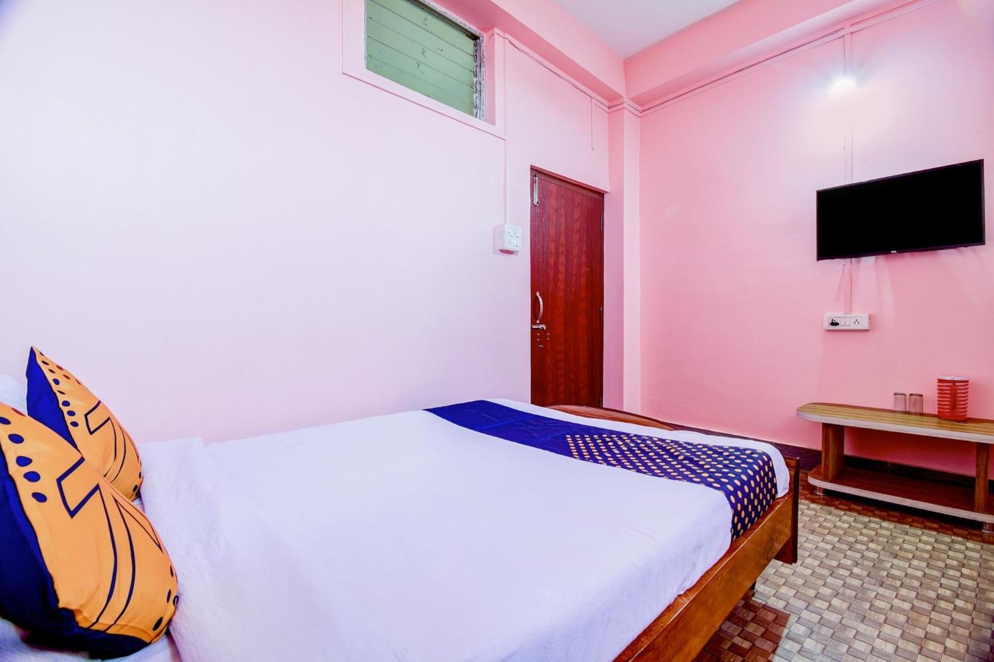 SPOT ON 80075 Hotel Nandini Dibrugarh Exterior foto