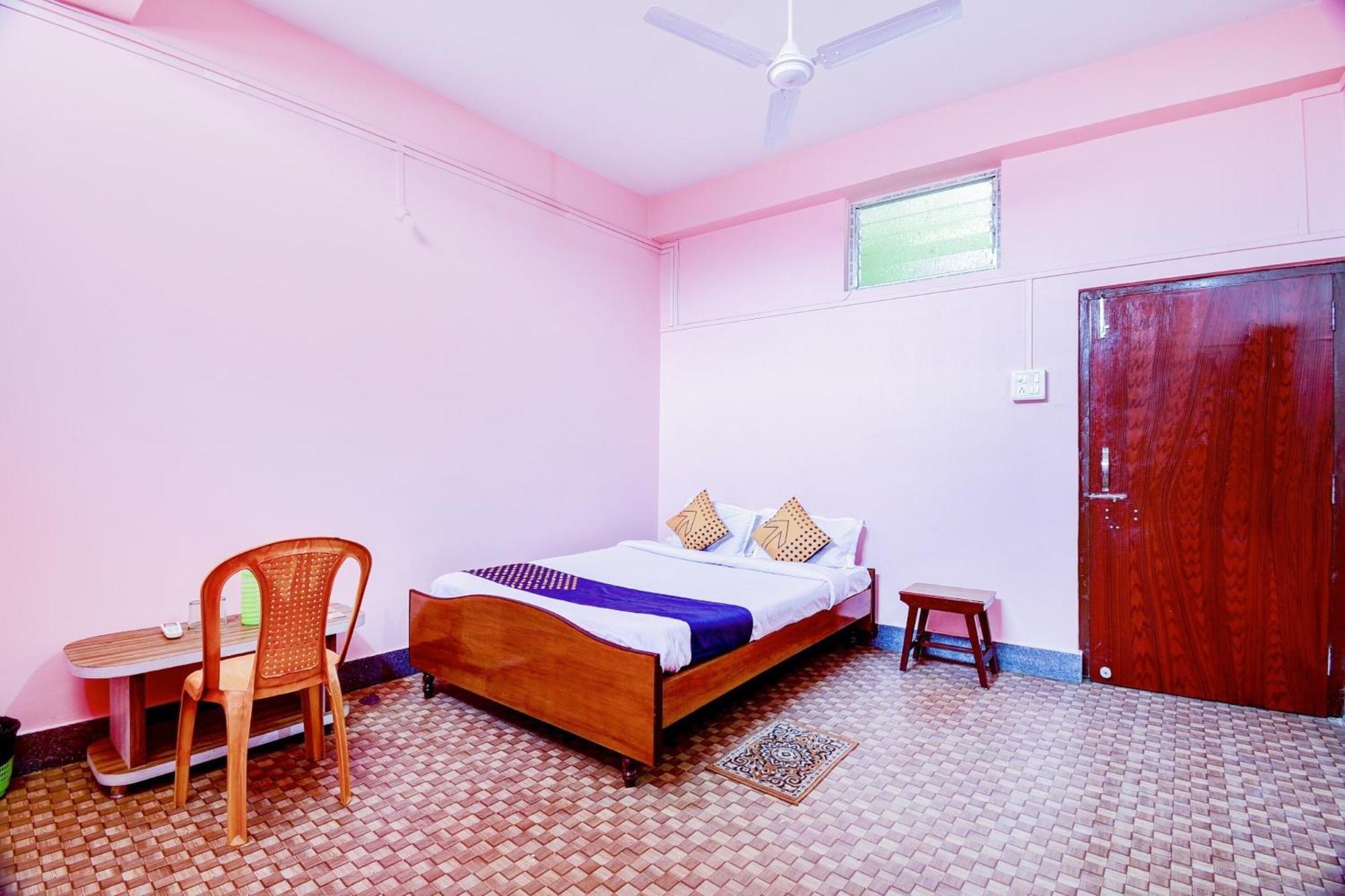 SPOT ON 80075 Hotel Nandini Dibrugarh Exterior foto